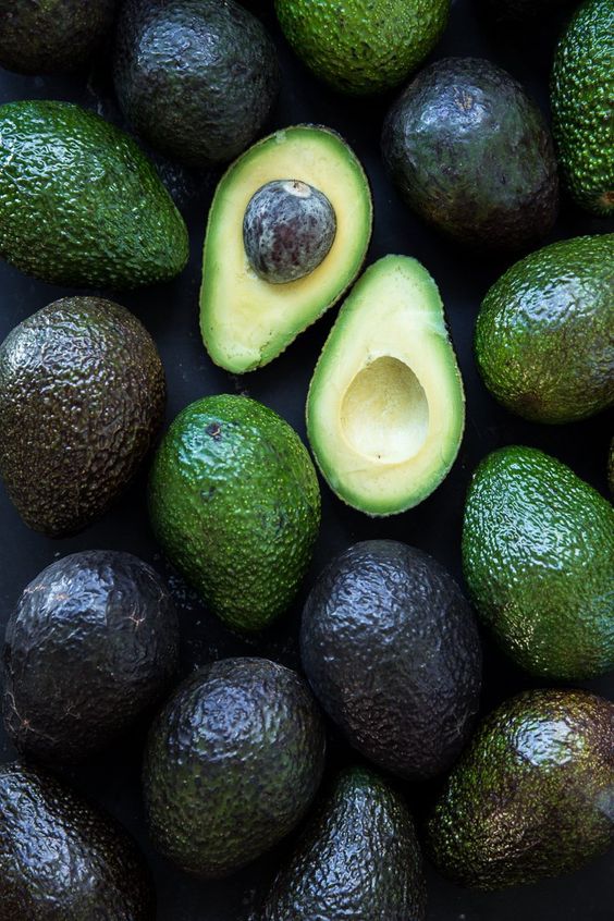 6 potravin, které můžete zdravě nahradit avokádem